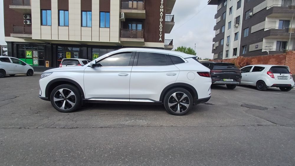 Byd song plus ew