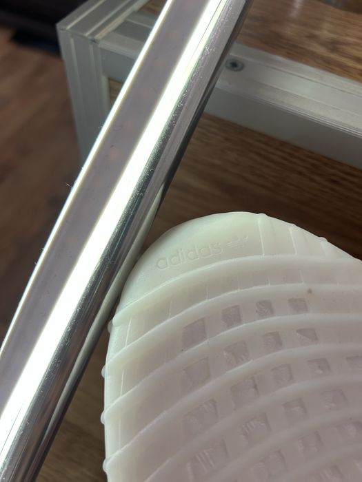 Vand yezyy 350 white