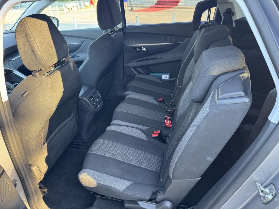 Peugeot 5008, 7 locuri, automată, TVA Deductibil, Finanțare