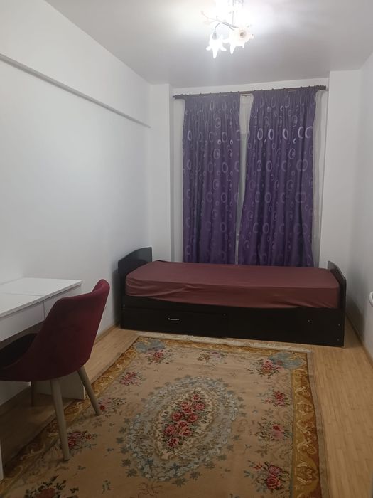 Inchiriez apartament 3 camere