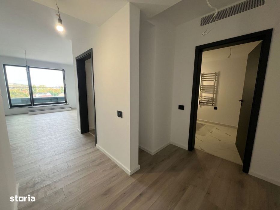Apartament cu 2 dormitoare, Living + Bucatarie 2 bai, 2 balcoane!