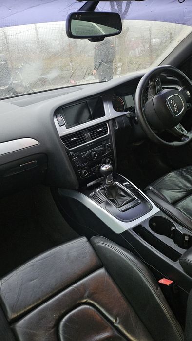 Interior  S. line. audi A4 b8