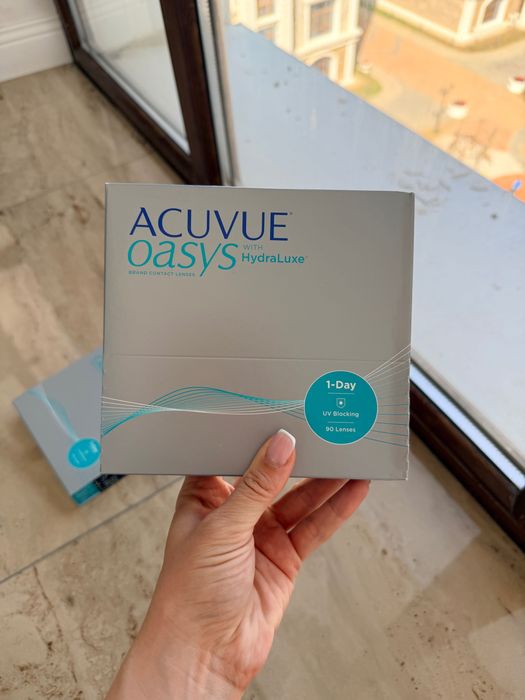 Контактные линзы ACUVUE OASYS 1-Day with HydraLuxe, −6.00 (90 линз)