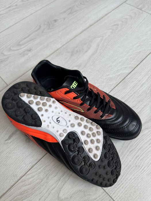 Бутсы для футбола