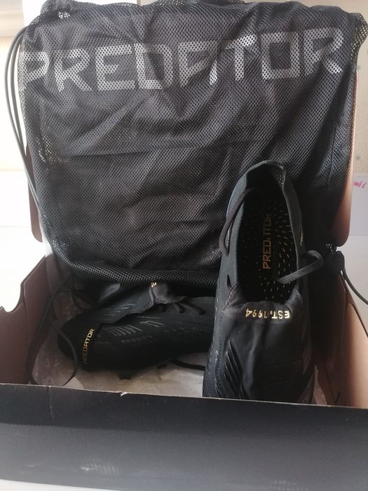 Футболни обувки Адидас предатор р