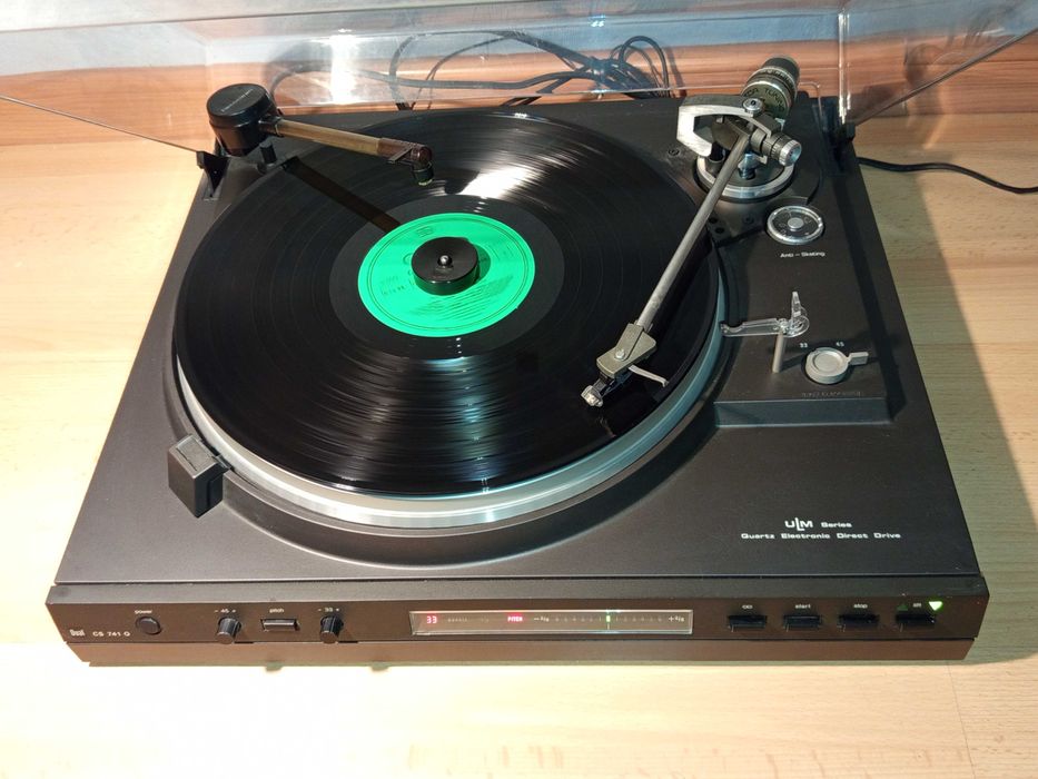 Колекционерски грамофон Dual CS741Q