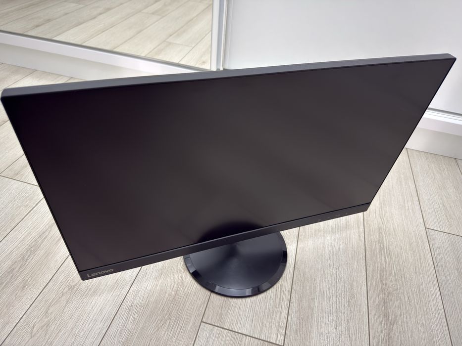Monitor LENOVO 27 inch