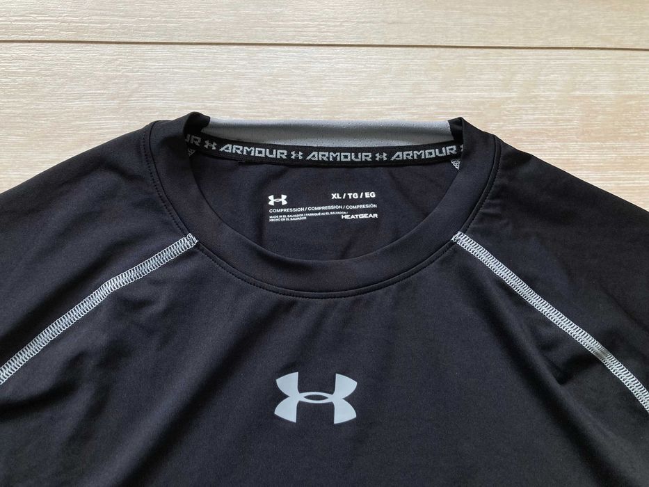 Under Armour Compression Heatgear мъжка тениска размер XL