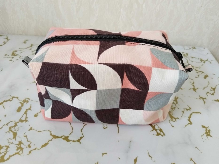 Косметичка трендовая