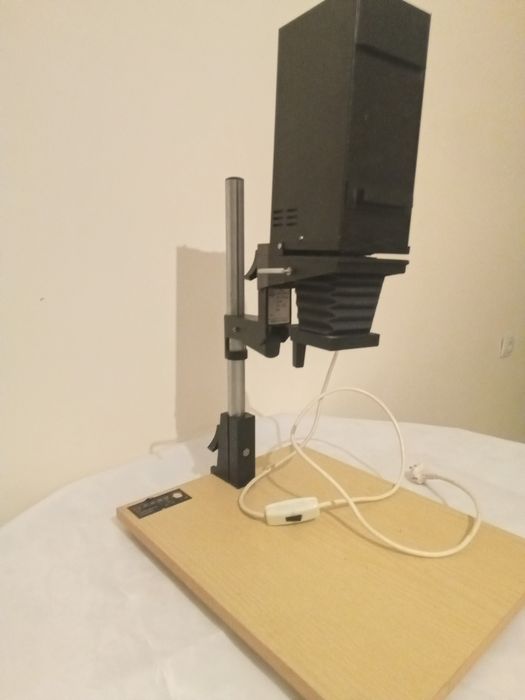 Фотоувеличител  /крокис/