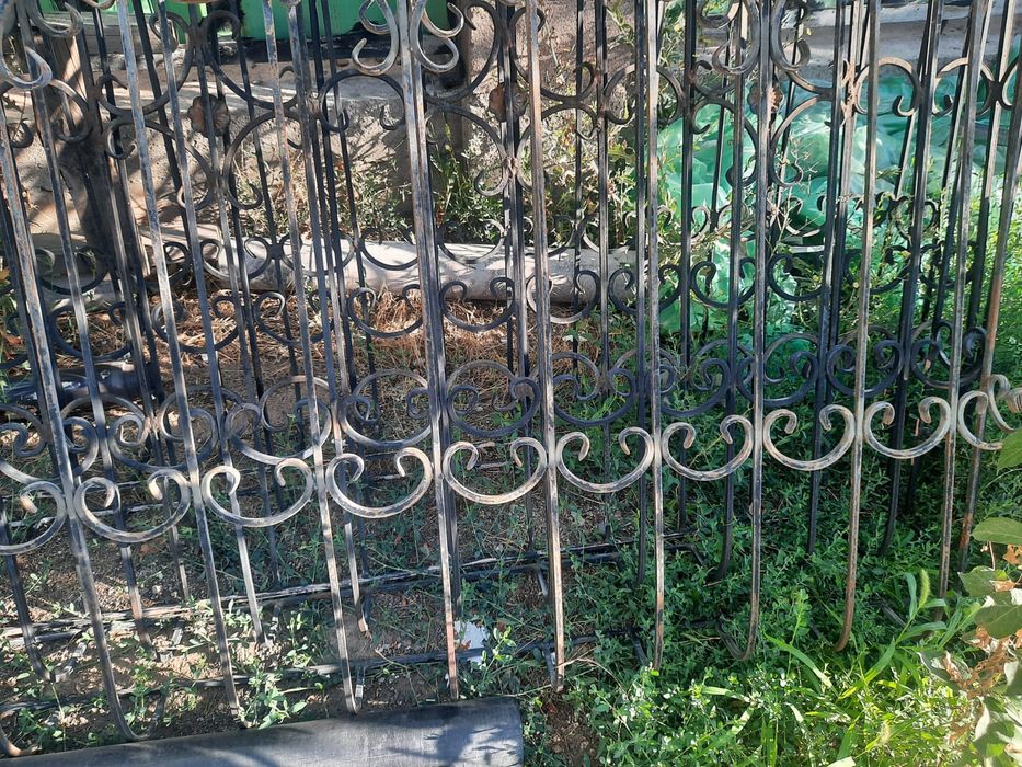 Решетки металлические (б/у)