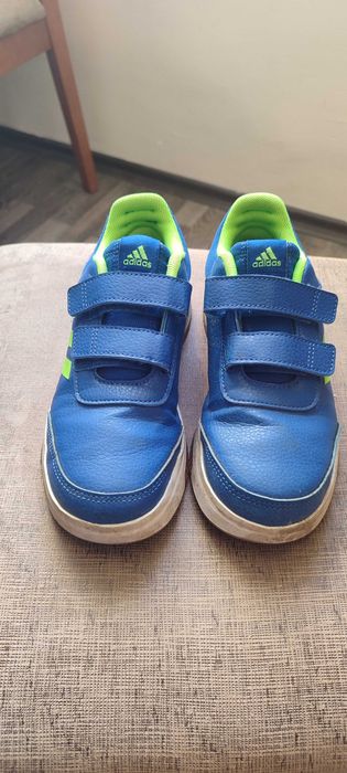Детски маратонки ADIDAS номер 35