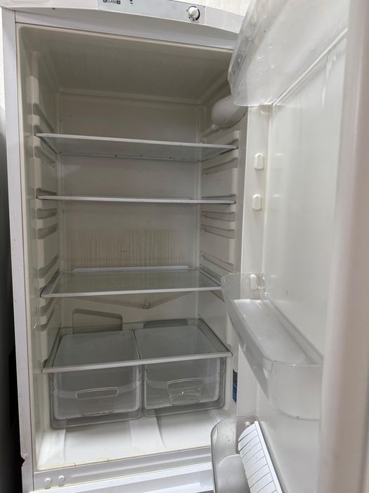 Продам холодильник