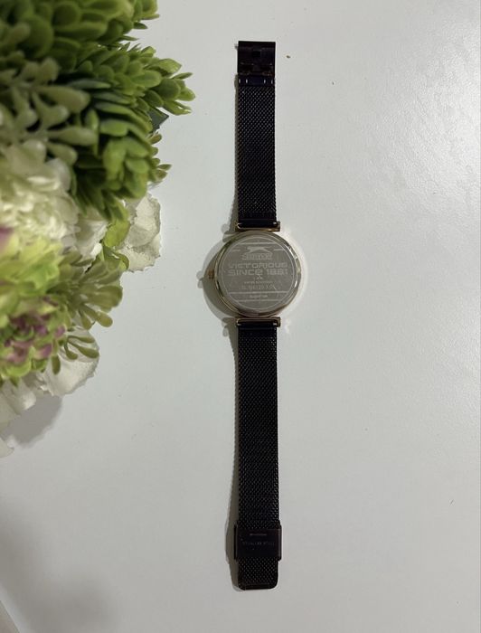 Ceas Slazenger auriu mov