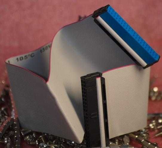 Кабели, шнуры, переходники, шлейфы