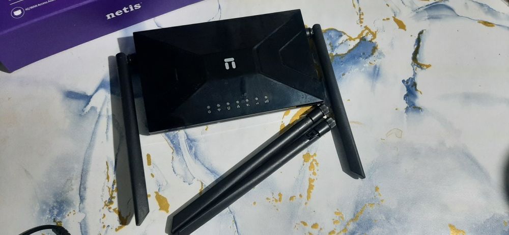 маршрутизатор wi-fi + LTE  модем Netis