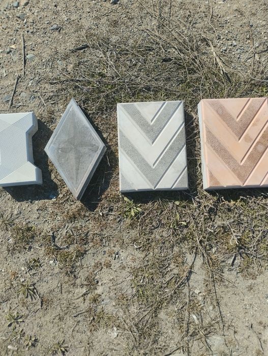 Продам брусчатку .есть в наличии.