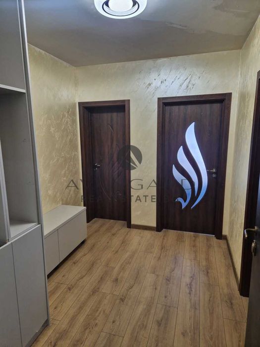 Продава се Двустаен апартамент в Пловдив, Остромила - 85 кв.м за 949 €/кв.м - Снимка #6