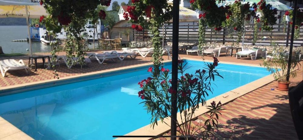 De vanzare pensiune Eselnita