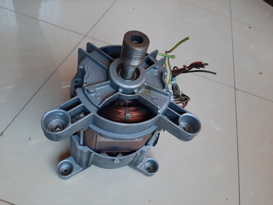 Електромотор пералня AEG Lavamat