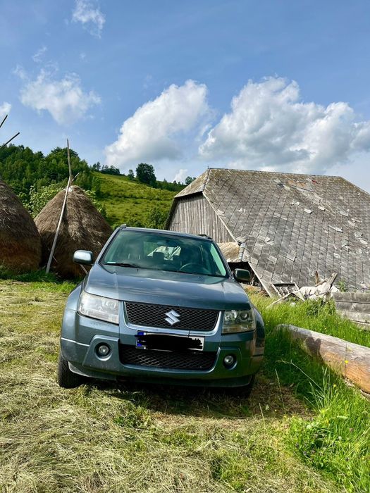 Vand suzuki grand vitara-3500 euro (schimb)