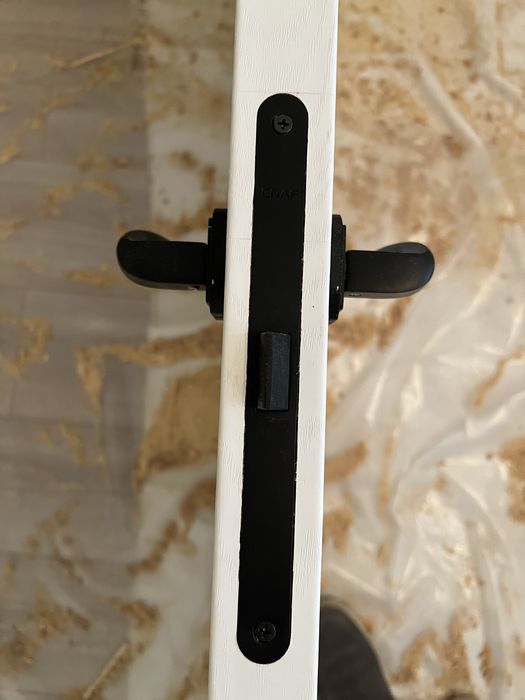 Установка дверей