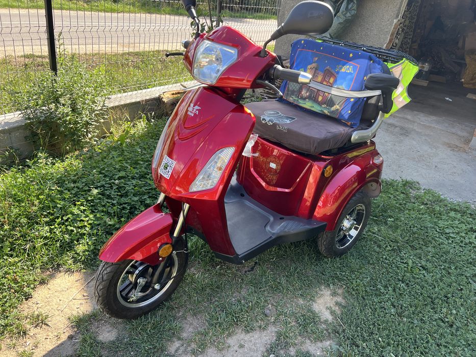 Triciclu electric NOU