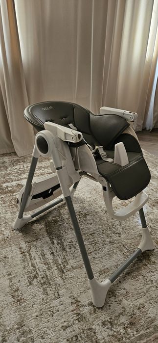 Детский стульчик для кормления IVOLIA Q4