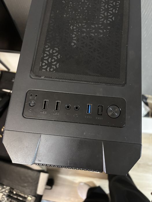 Корпус для компьютера wintek