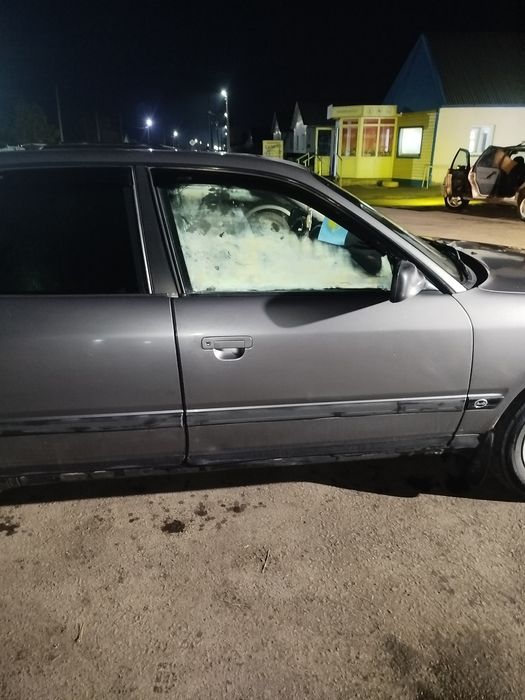 Продам Ауди 100 с4