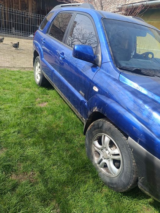 De vânzare KIA 4x4