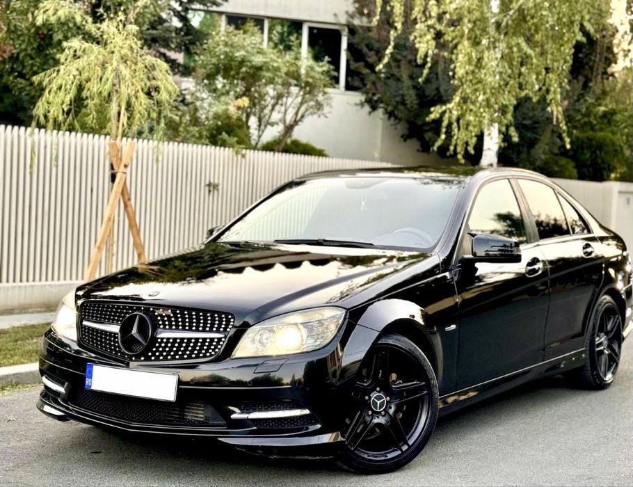 Mercedes-Benz C-Class 204 cai putere packet AMG