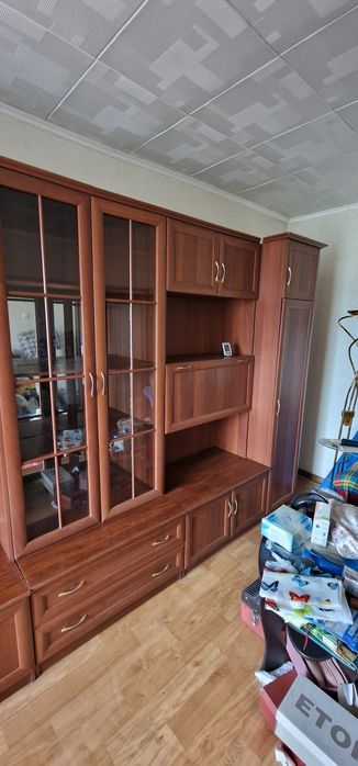 Стенка в гостиную