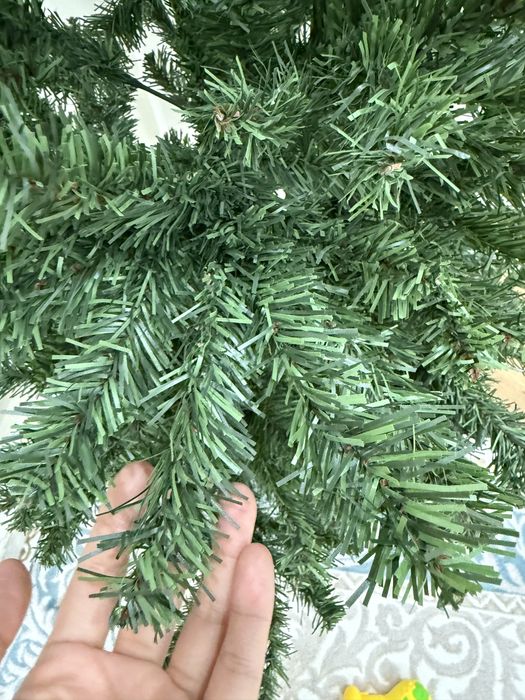 Искусственная елка