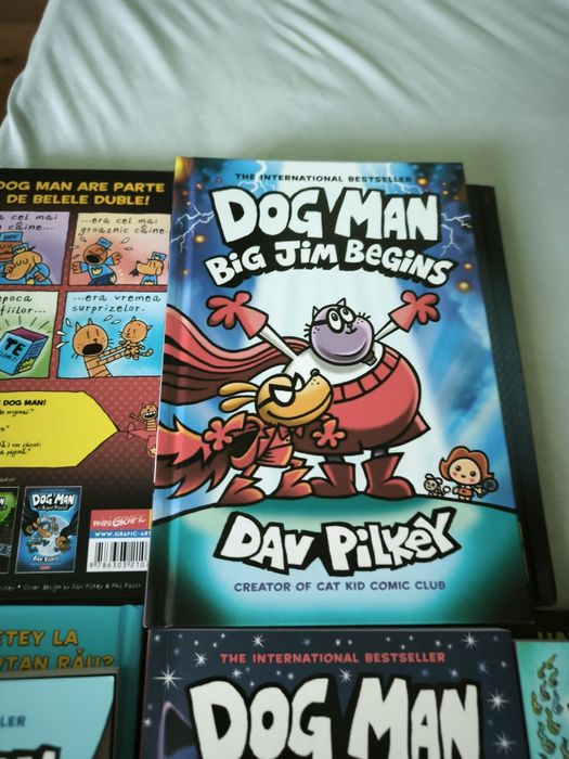 Colecția de cărți Dogman in limba engleză