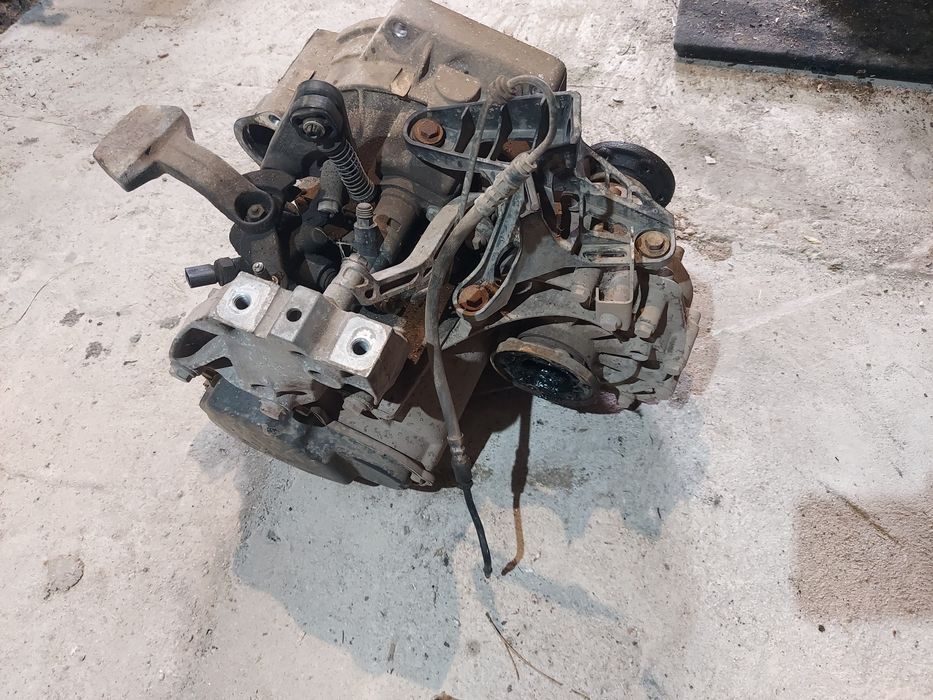 Cutie viteze 5+1 trepte 2.0TDI euro 5 cod cuitie KJF vw skoda seat aud