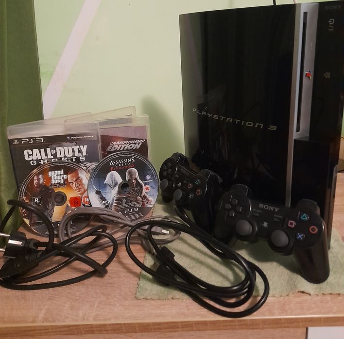 Ps3 Fat în Condiție Foarte bună.