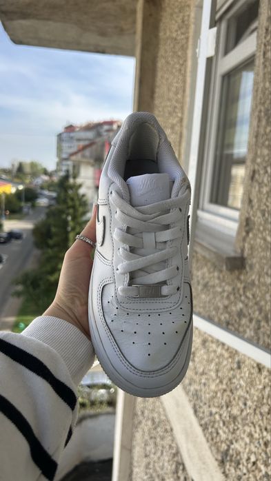 Af1 , marimea 35,5