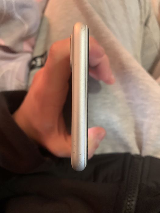 iPhone 8 Plus белый