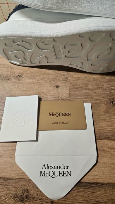 Alexander Mcqueen pietricele negre
