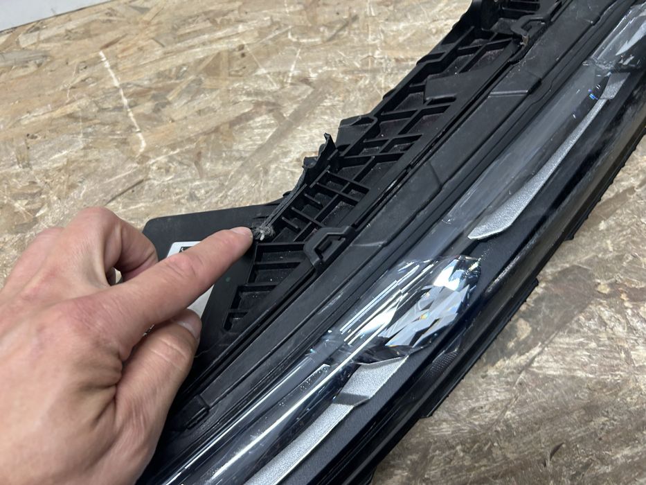 Far faruri bmw G70 i7 full led Swarovski Crystal 2023-2025