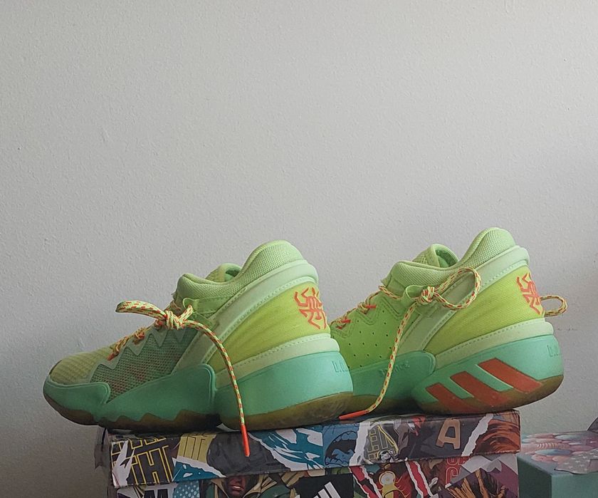 Маратонки -Adidas !