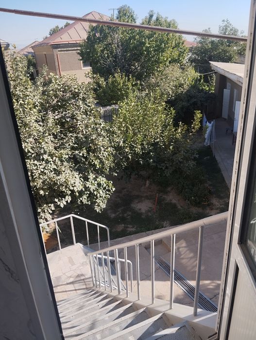 Ижара карвон бозор олдида  угил боларга