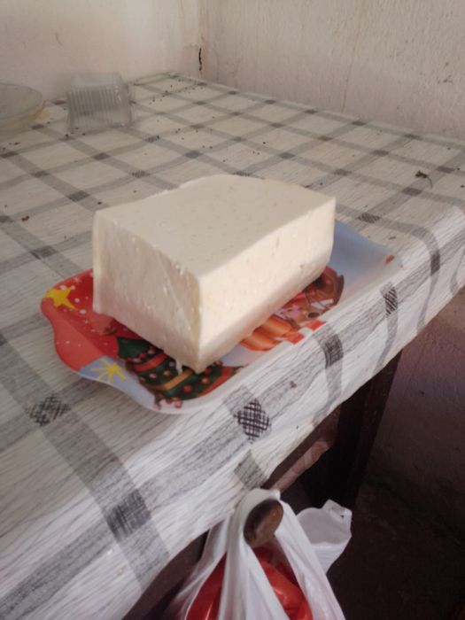 Vand branza proaspata de oaie