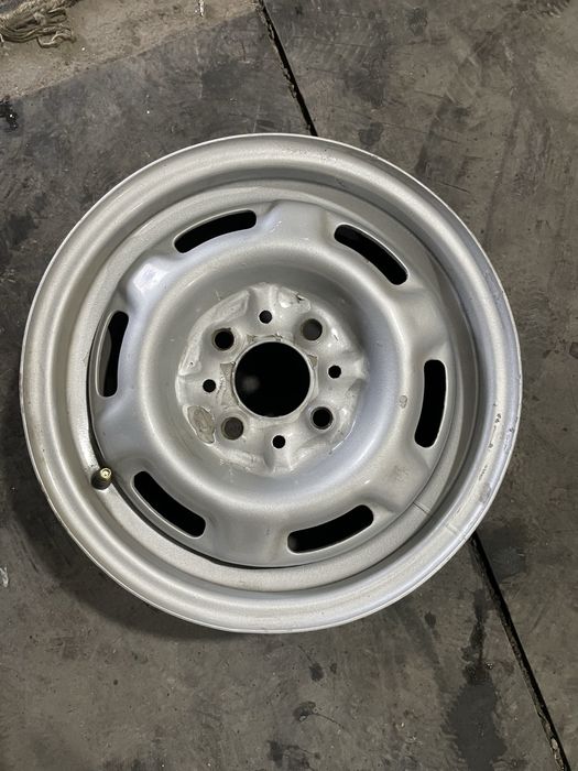 Продам штампы р13 2шт