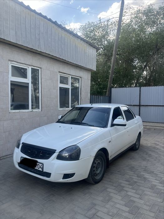 Продам приора 2013 год