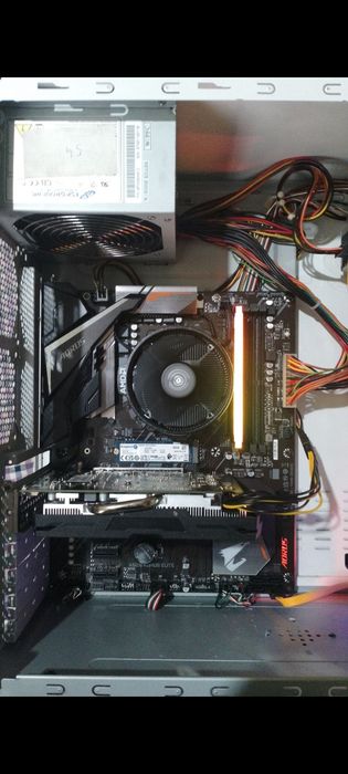 PREX FIX!! Vand Placa Video RX 580 2048SP, 8GB GDDR5 256-bit, DVI-D HDMI DP, 1 x 6 pini