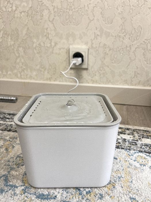 Поилка для кошек