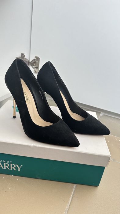 Продается туфли