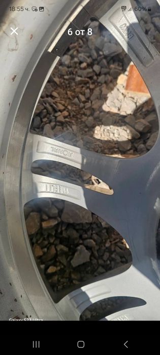 Оригинални джанти от БМВ  f10 които са с гуми Петлас ( почти нови). Предни 245/40/18/j8/is30 и задни с гуми 275/35/ 18/j9/is44.